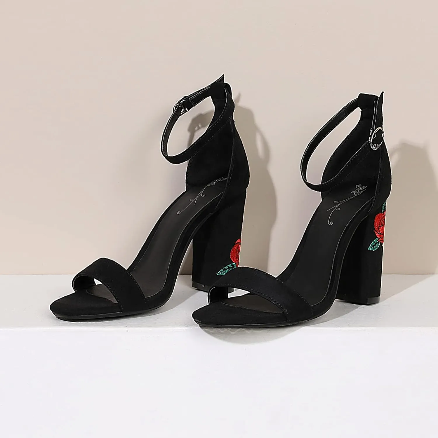 Gicoiz Women Classic Open Toe Embroidered Block Heel Sandals