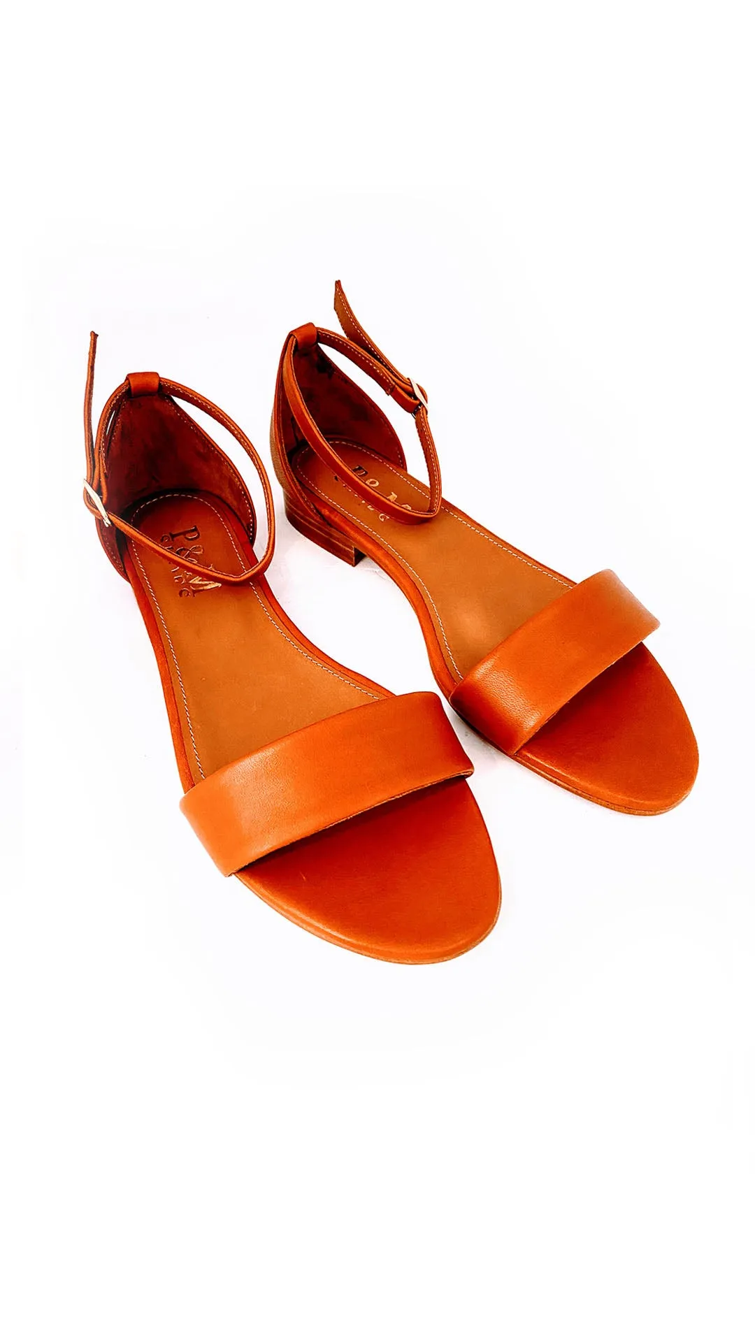 POLLY FLATS