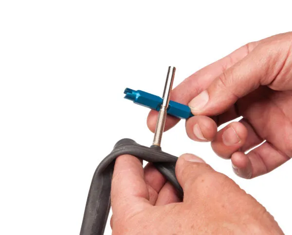 VC-1 Valve Core Tool
