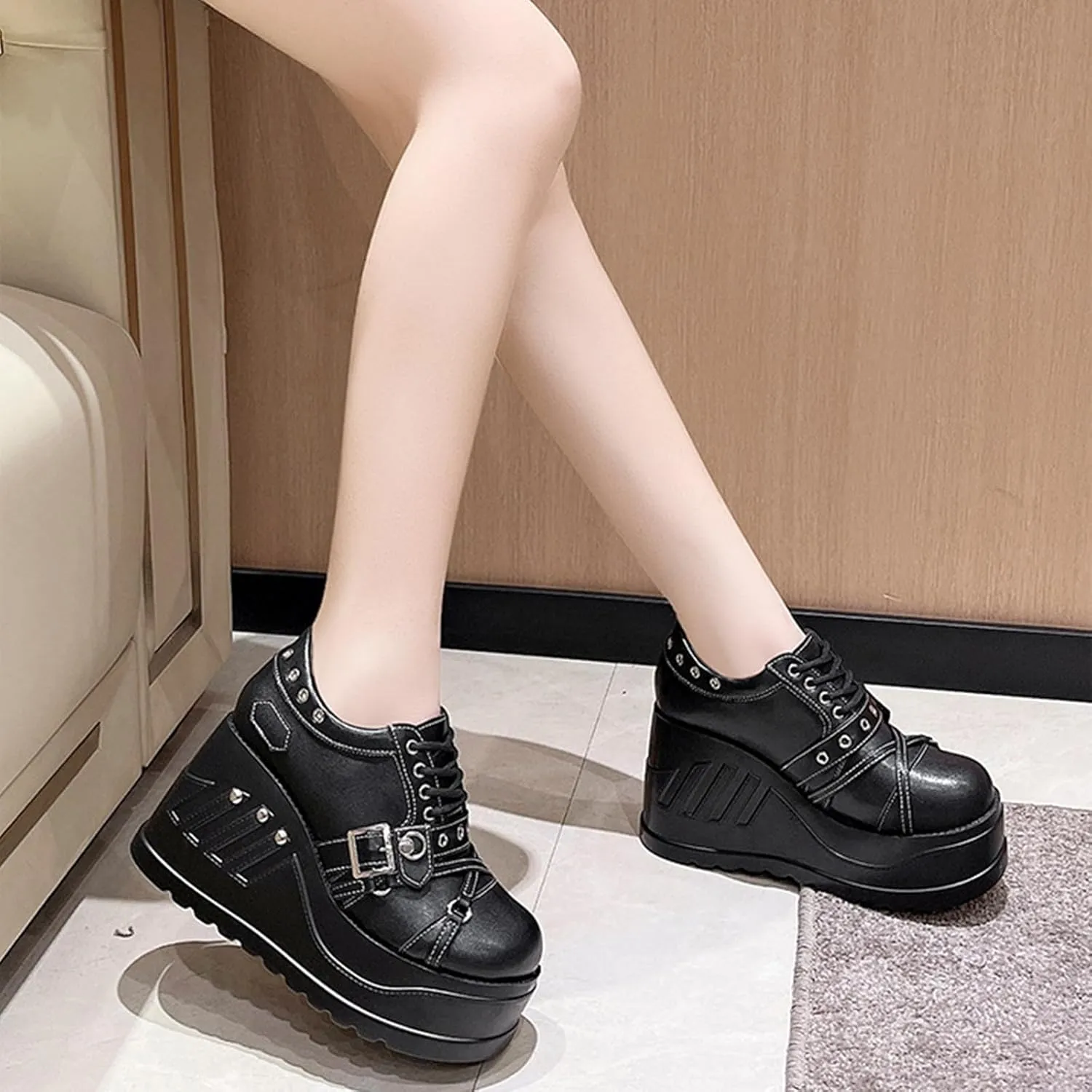 Women's Leather Low Top Wedge Gothic Booties Comfort Round Toe Lug Sole Platform Lace Up Rave Boots Fashion Buckle Breathable Party Punk Ankle Boots
