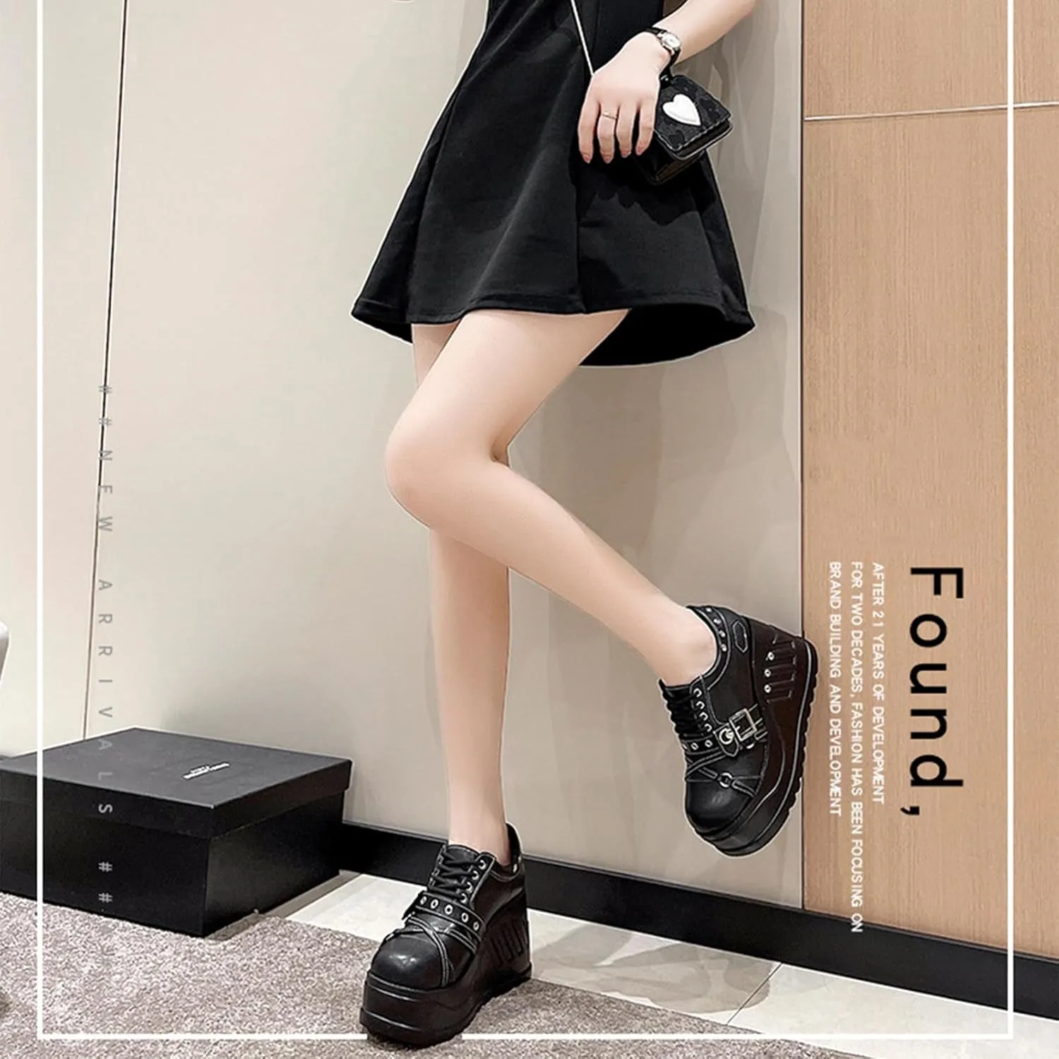 Women's Leather Low Top Wedge Gothic Booties Comfort Round Toe Lug Sole Platform Lace Up Rave Boots Fashion Buckle Breathable Party Punk Ankle Boots